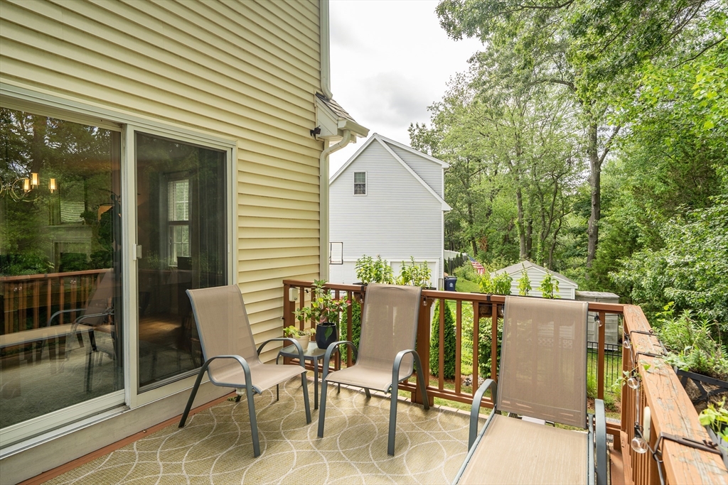 6 Sequoia Dr