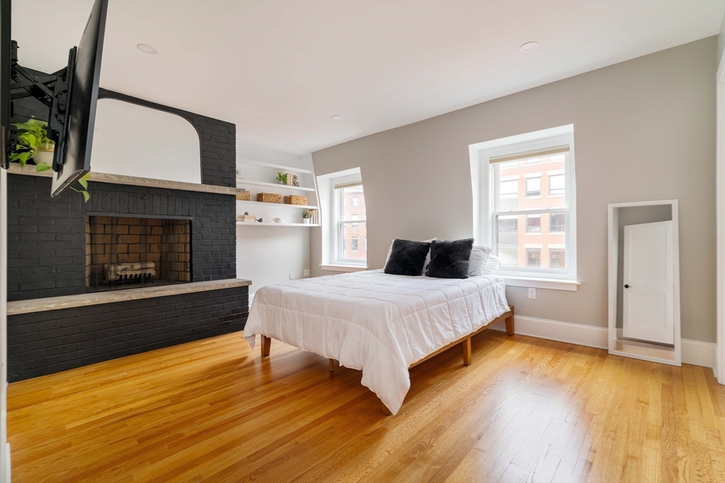 129 N Washington St., No. 3