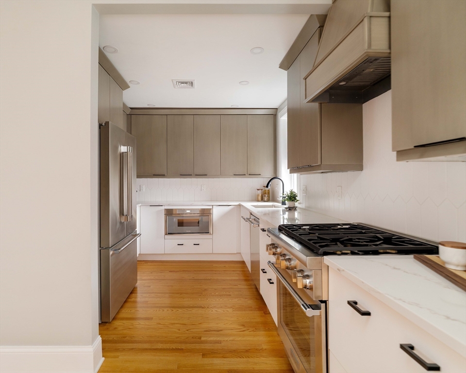129 N Washington St., No. 3