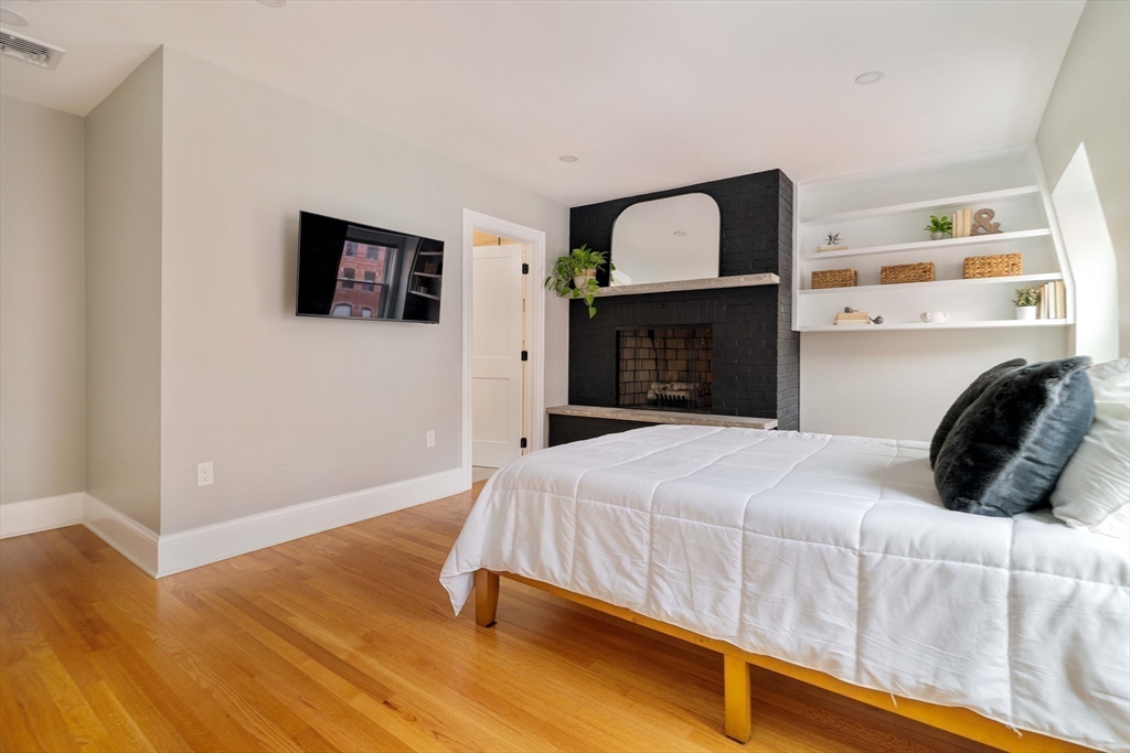 129 N Washington St., No. 3
