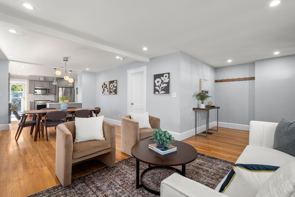 42-44 Warren St # 42