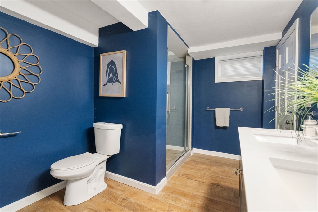 42-44 Warren St # 42