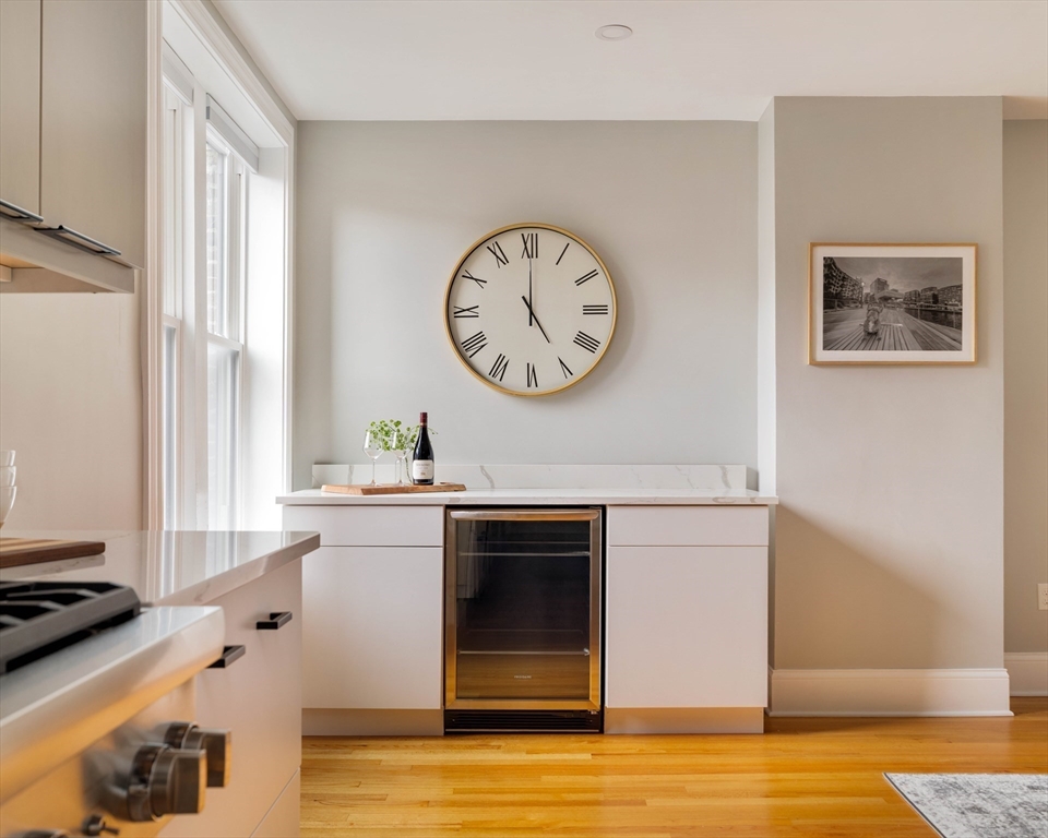 129 N Washington St # 3