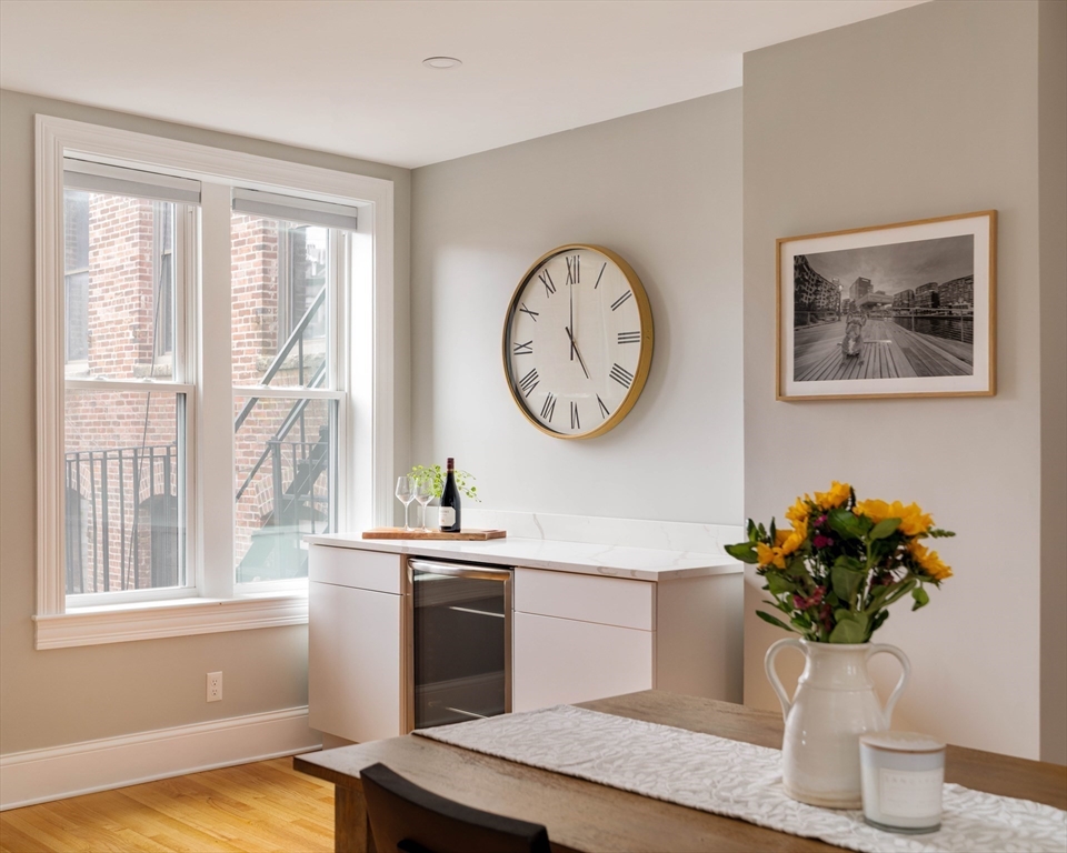 129 N Washington St # 3