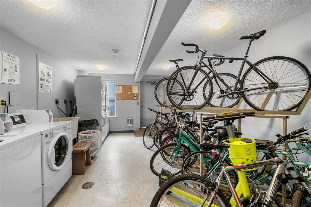 17 Follen St # 3F