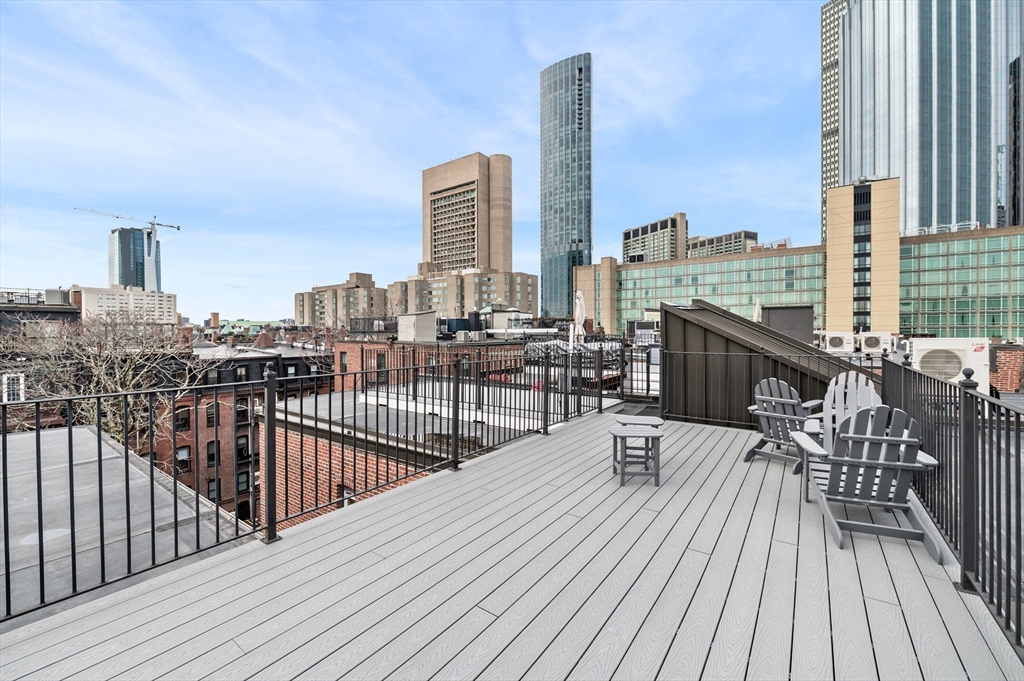 17 Follen St # 3F