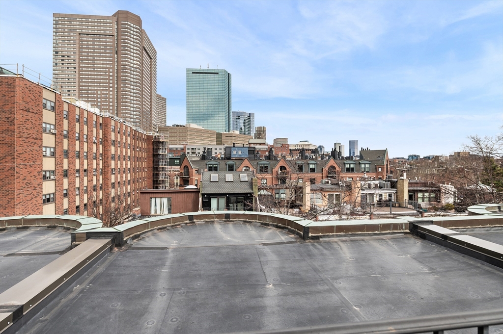 17 Follen St # 3F