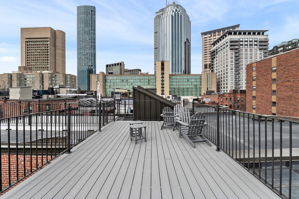 17 Follen St # 3F