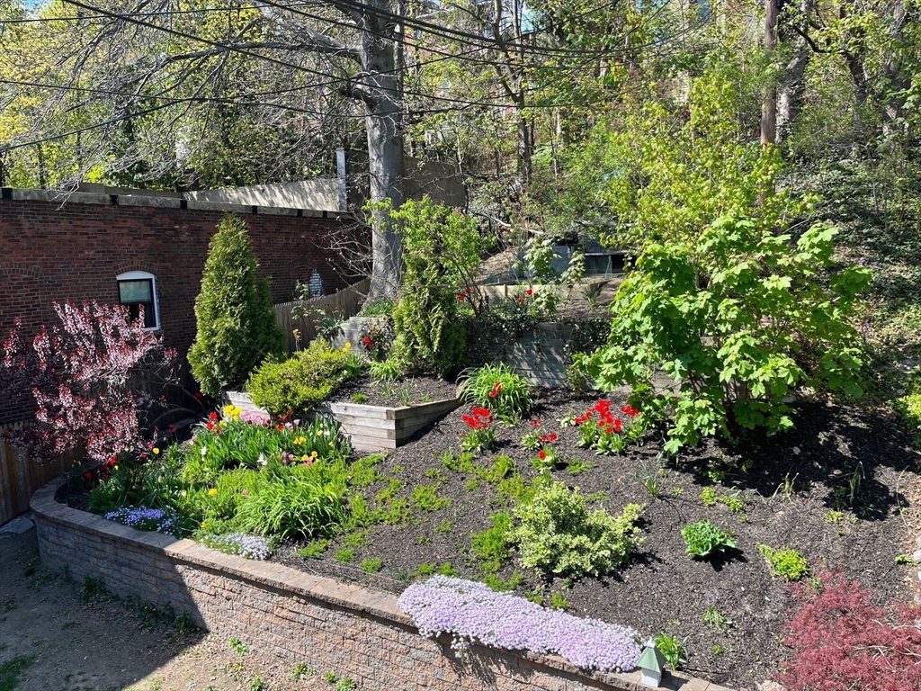 394 East 8th Street Unit 3