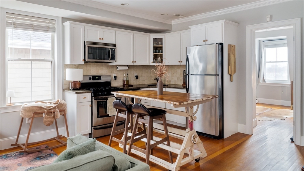 394 East 8th Street Unit 3