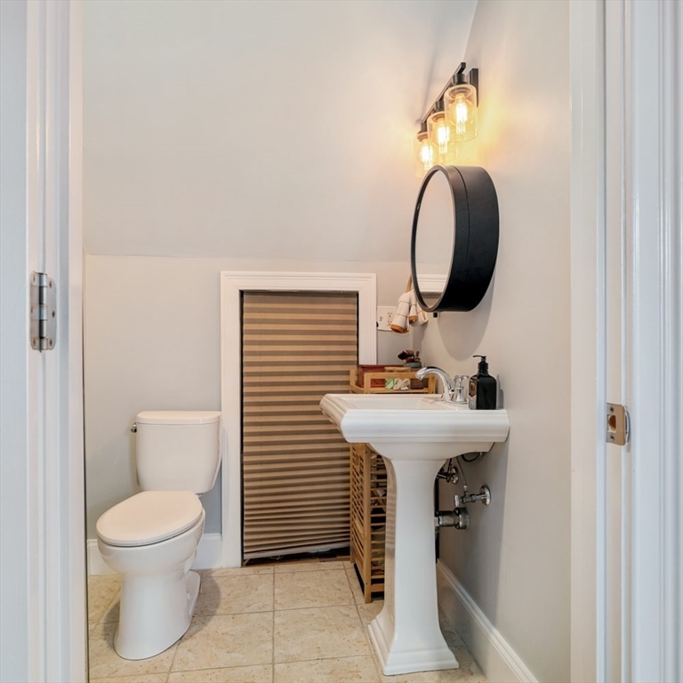 394 East 8th Street Unit 3