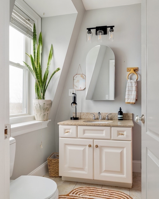 394 East 8th Street Unit 3