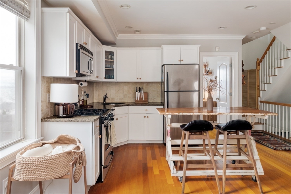 394 East 8th Street Unit 3