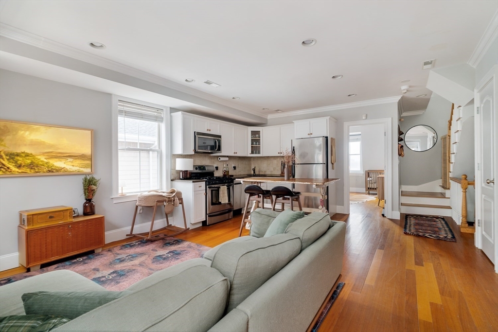 394 East 8th Street Unit 3