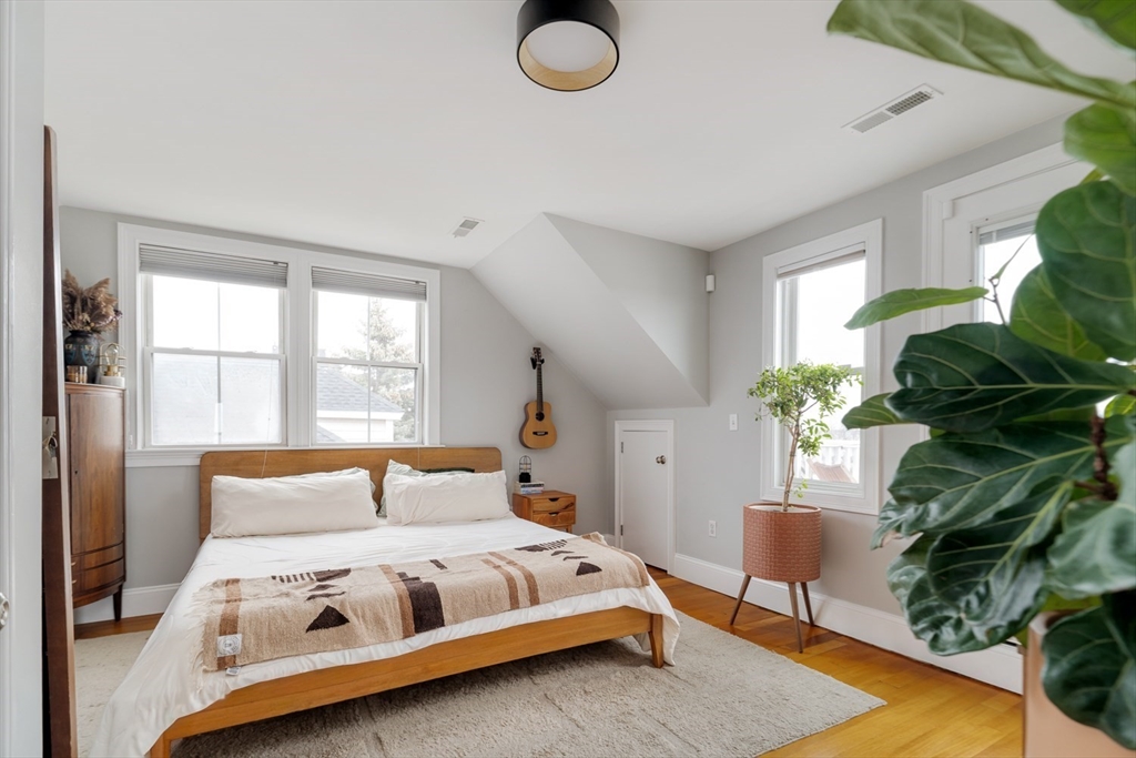 394 East 8th Street Unit 3