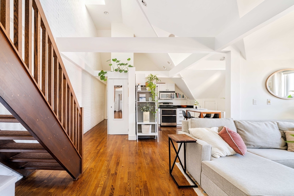 130 Massachusetts Ave # 6