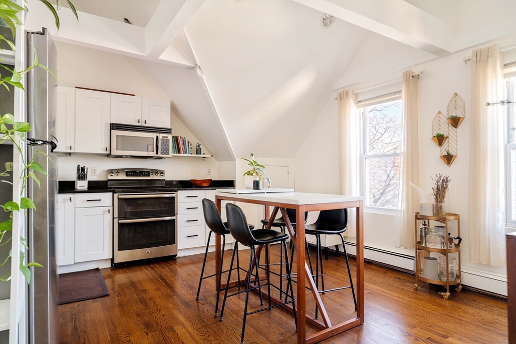 130 Massachusetts Ave # 6