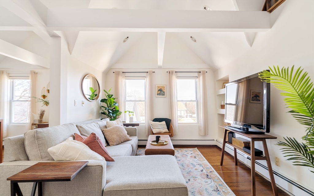 130 Massachusetts Ave # 6