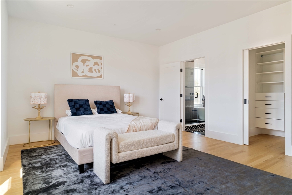 30-32 Condor St # 5