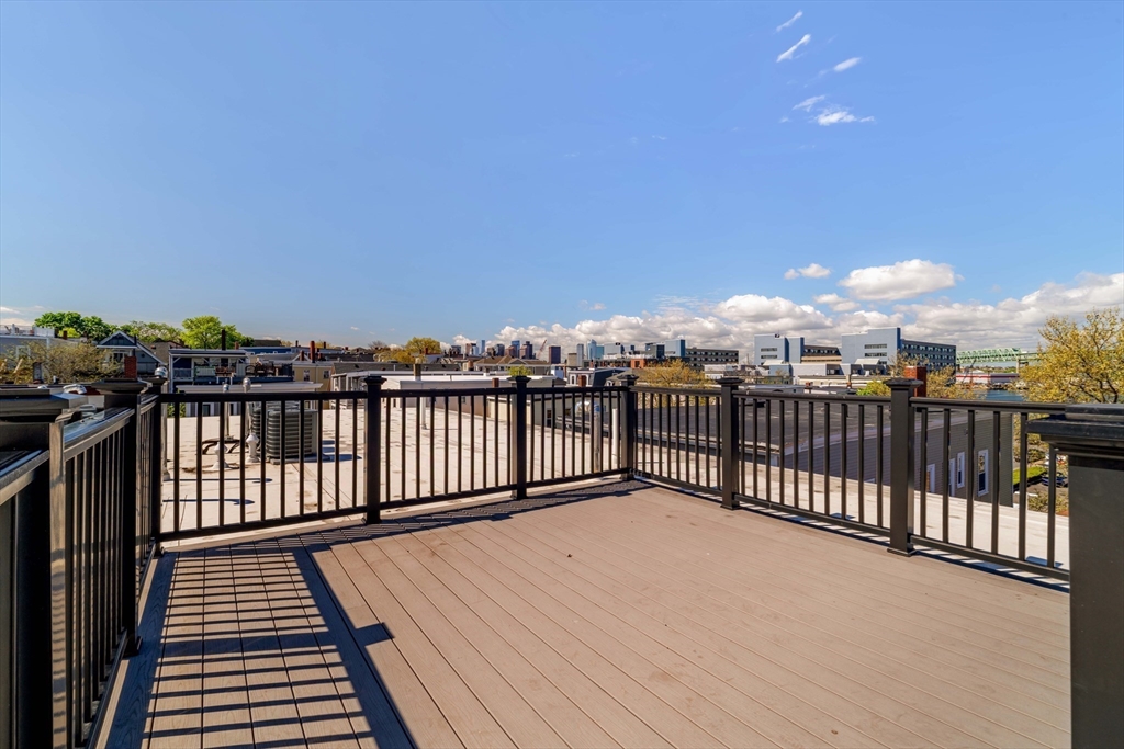 30-32 Condor St # 5
