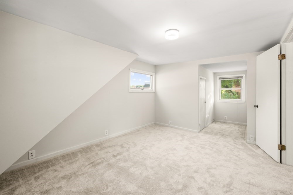 24 Greenwood Road