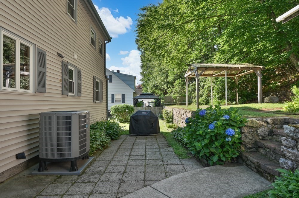 24 Greenwood Road