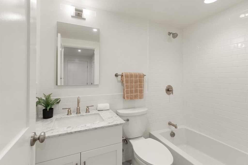 48 Mt Vernon St # 1