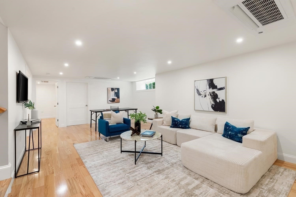 48 Mt Vernon St # 1