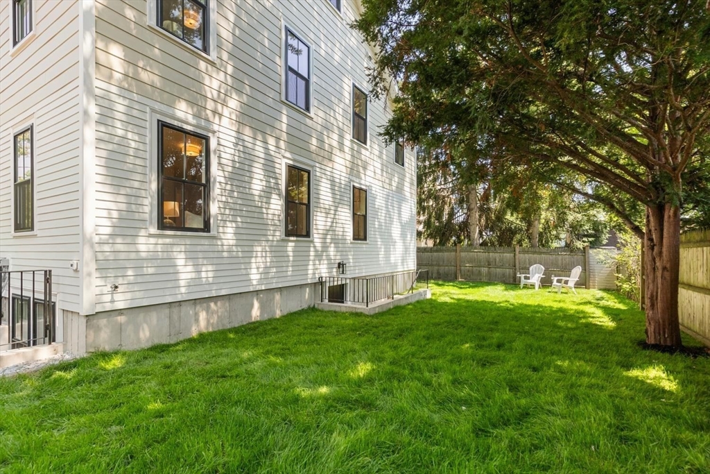 48 Mt Vernon St # 1