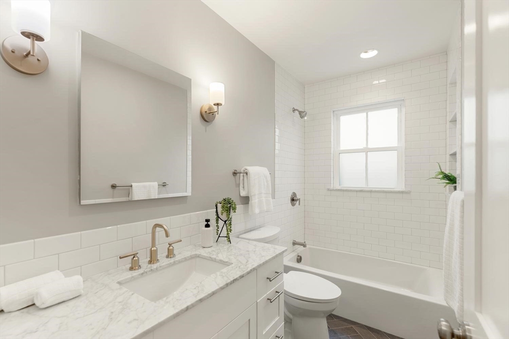 48 Mt Vernon St # 1