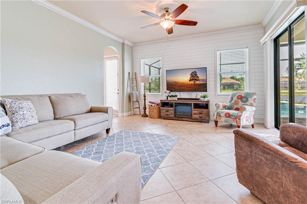 11275 Bluff Oak LN