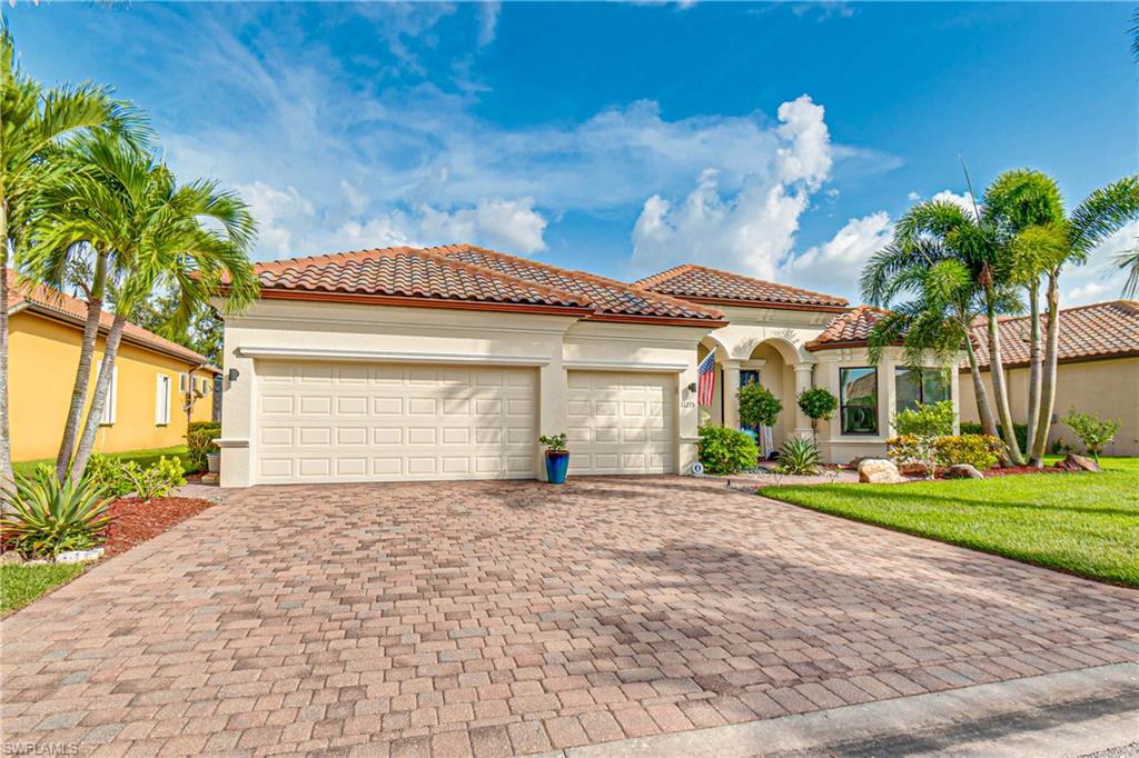 11275 Bluff Oak LN