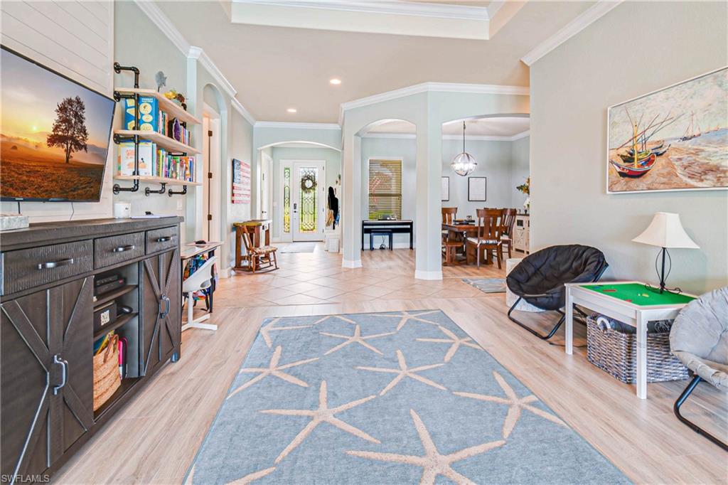 11275 Bluff Oak LN