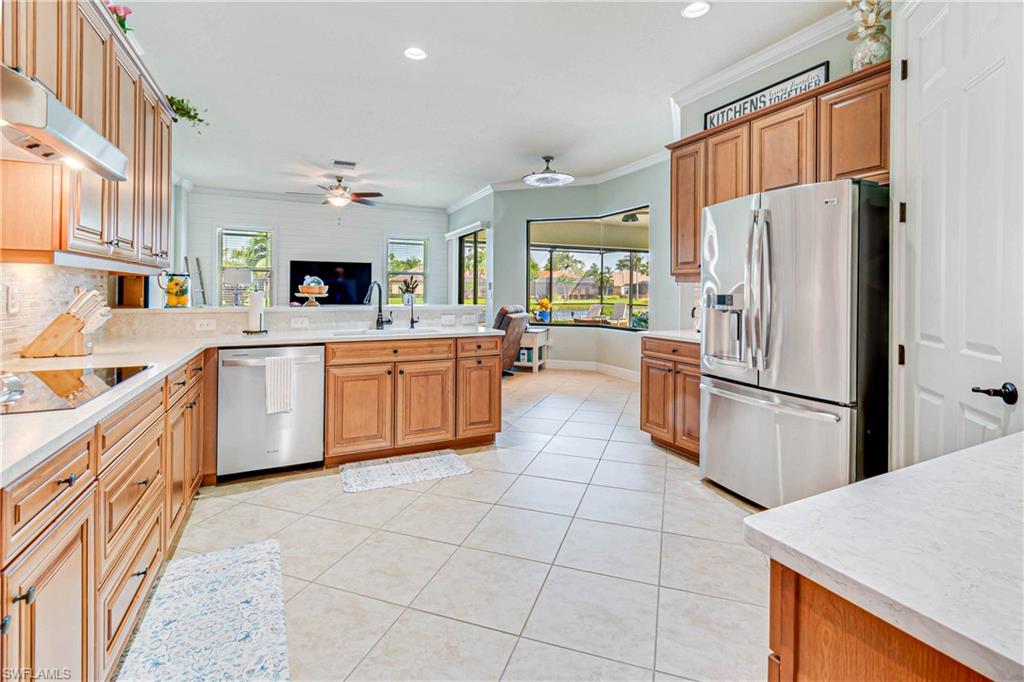 11275 Bluff Oak LN