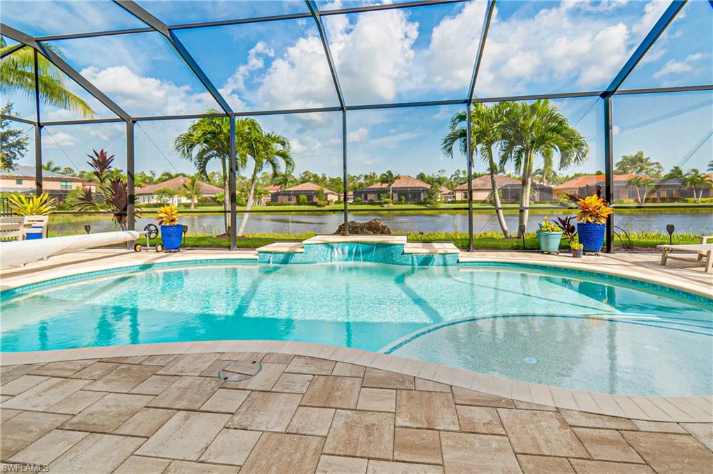11275 Bluff Oak LN