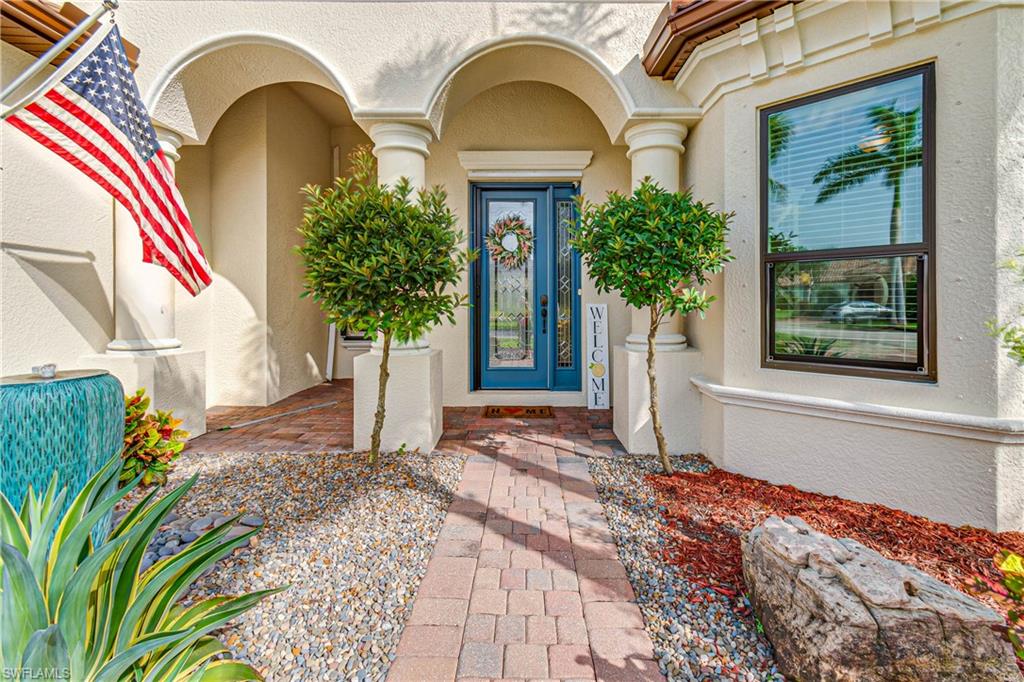 11275 Bluff Oak LN