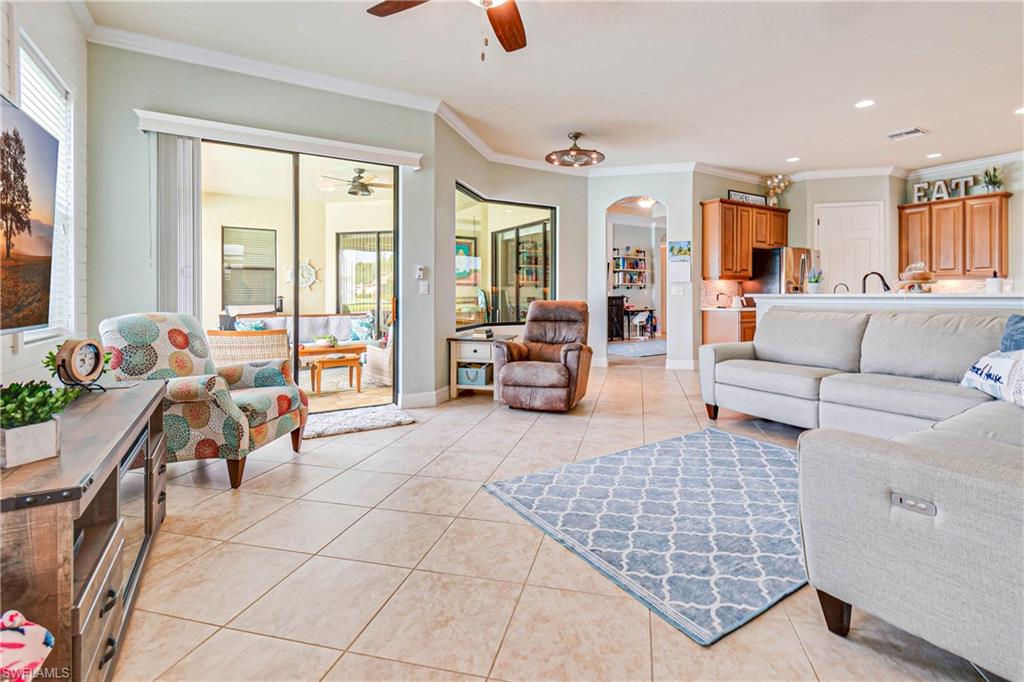11275 Bluff Oak LN