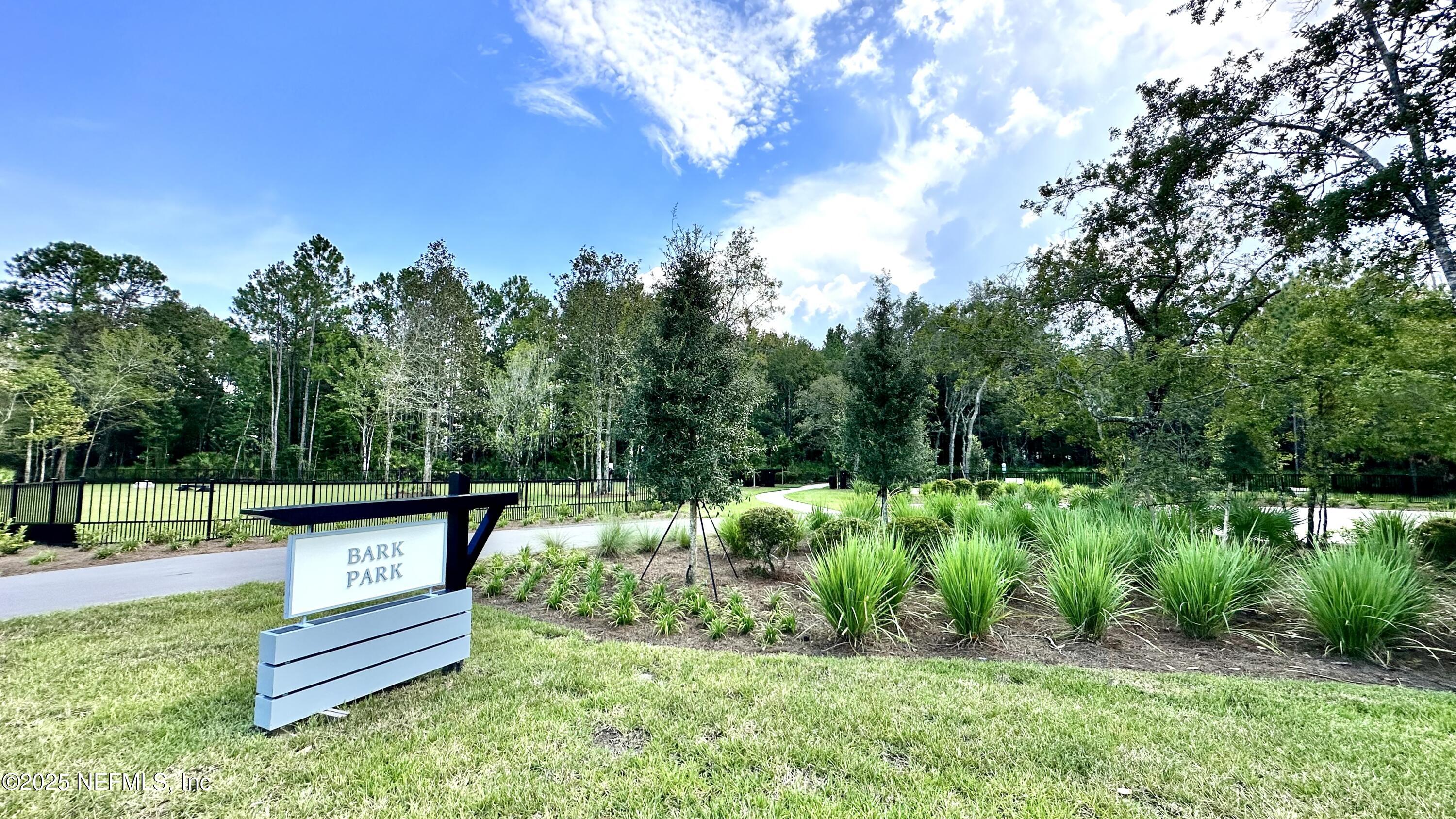 279 HIDDENBROOK Place, St. Johns