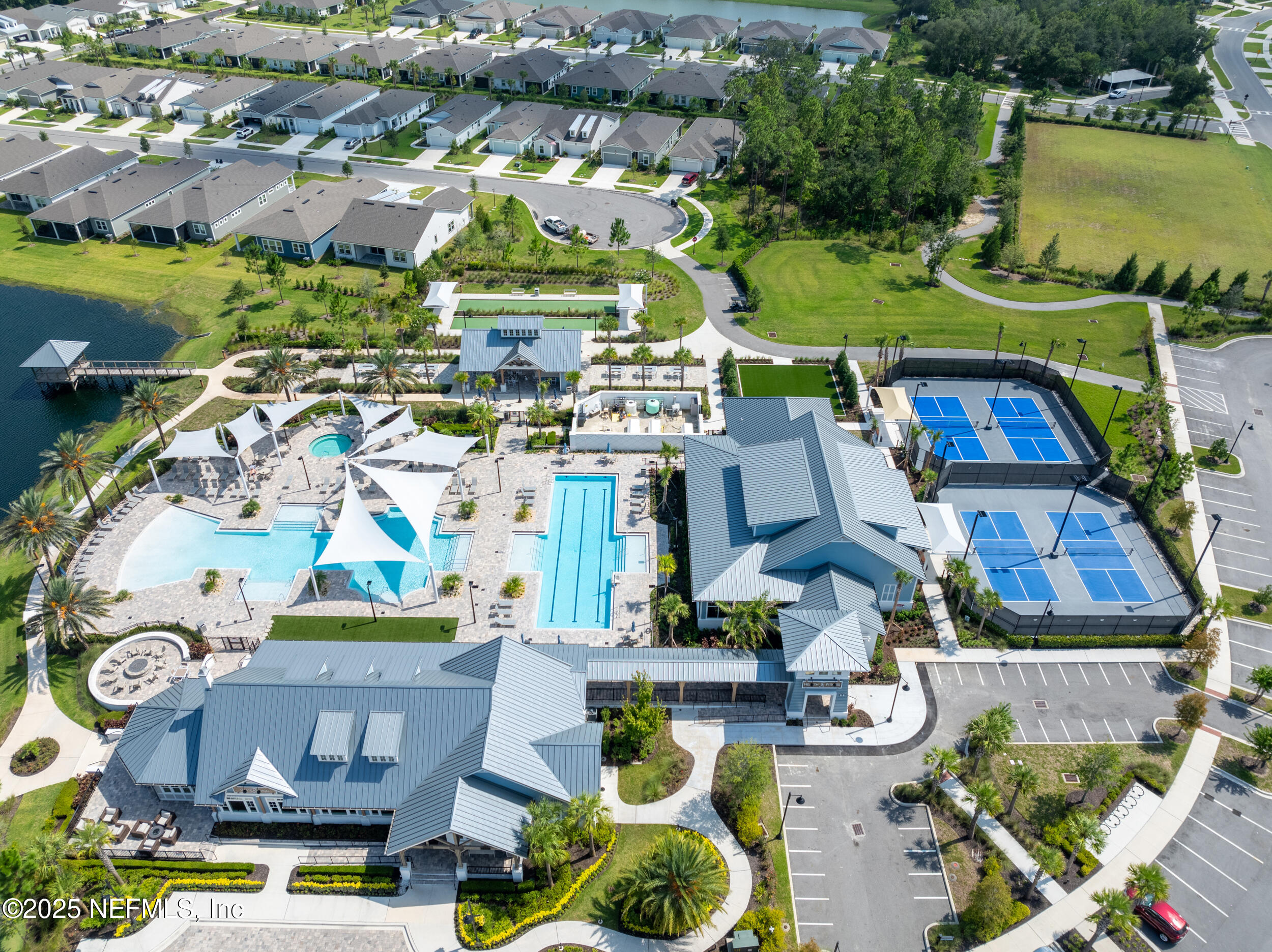 52 KEY GRASS Court, St. Johns
