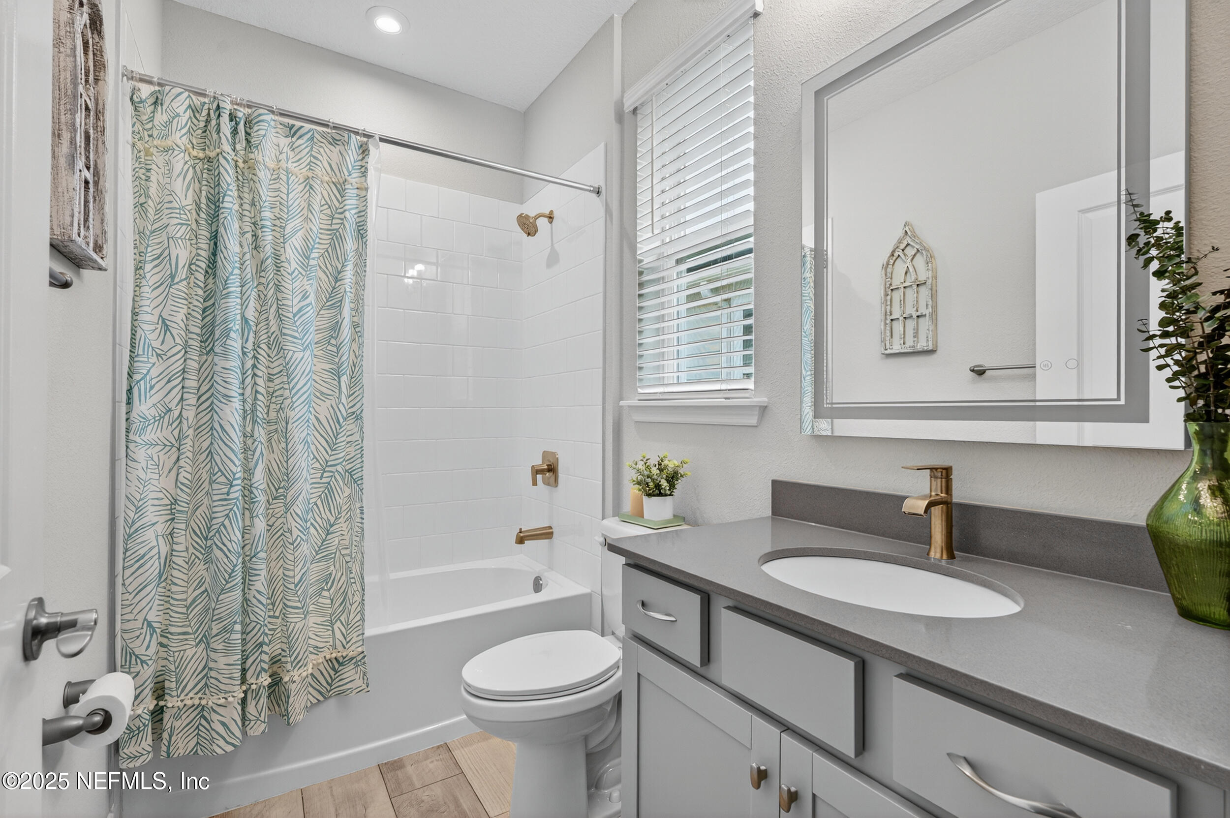 52 KEY GRASS Court, St. Johns