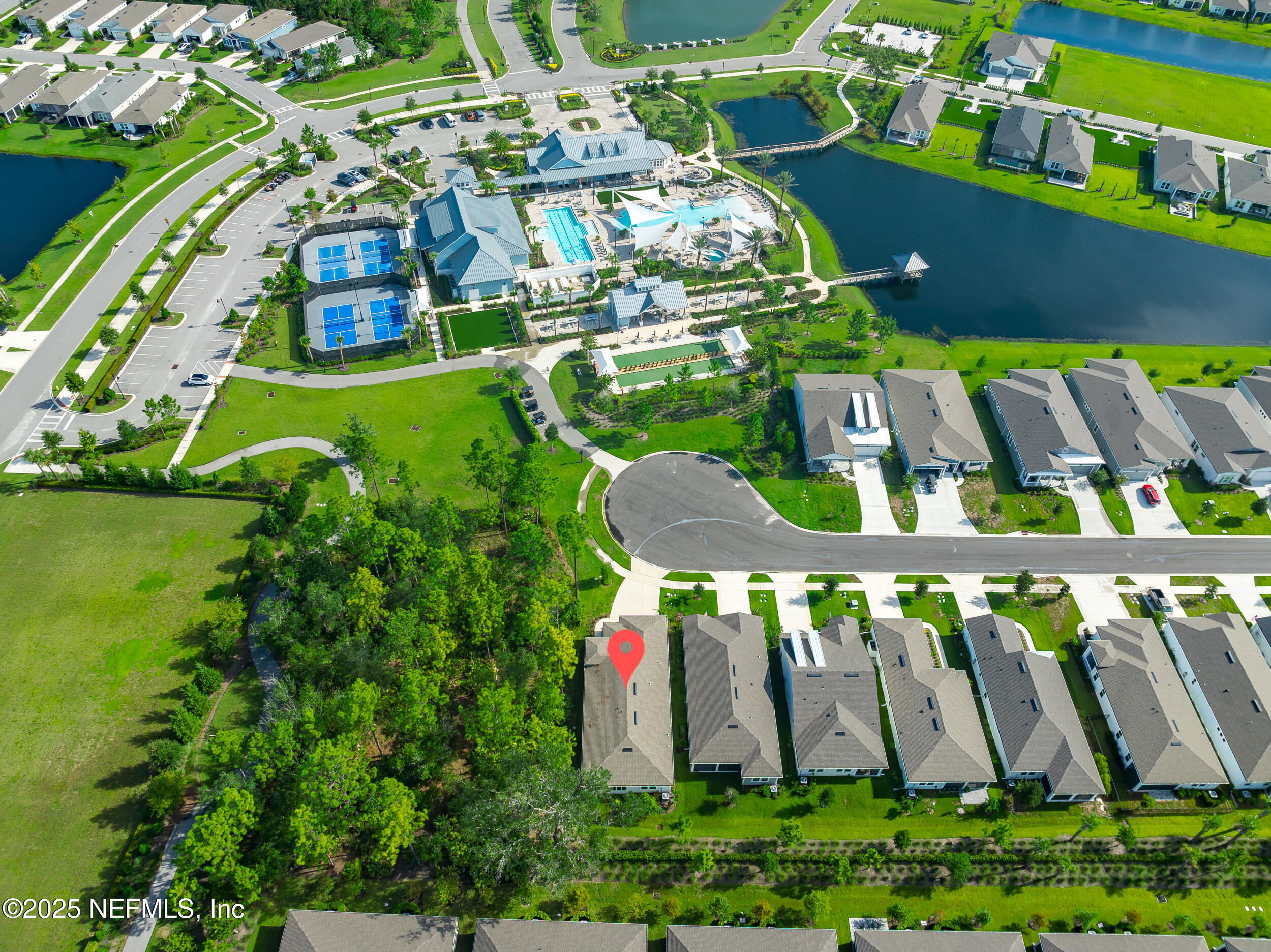 427 LADYSLIPPER Drive, St. Johns