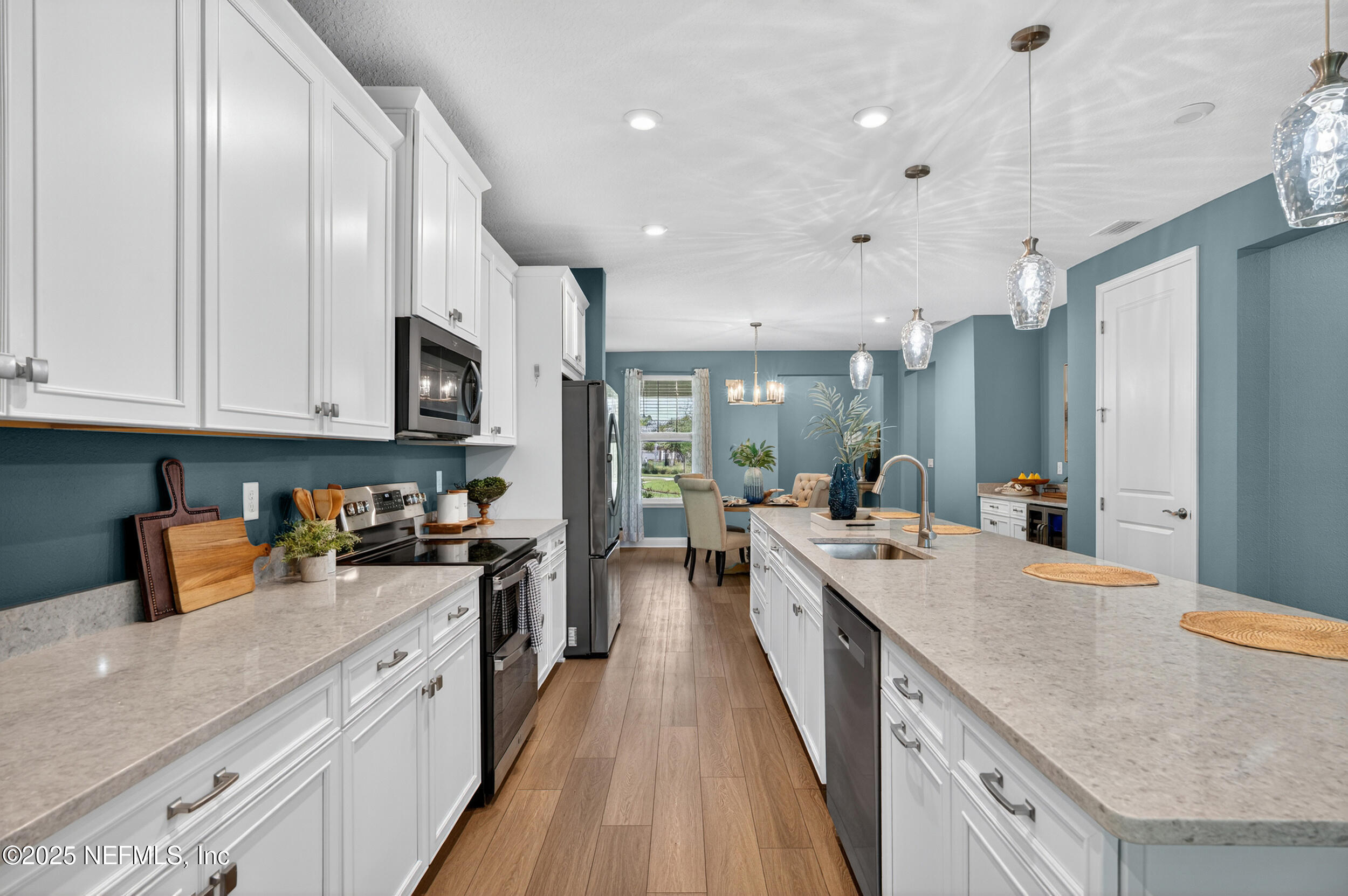 427 LADYSLIPPER Drive, St. Johns