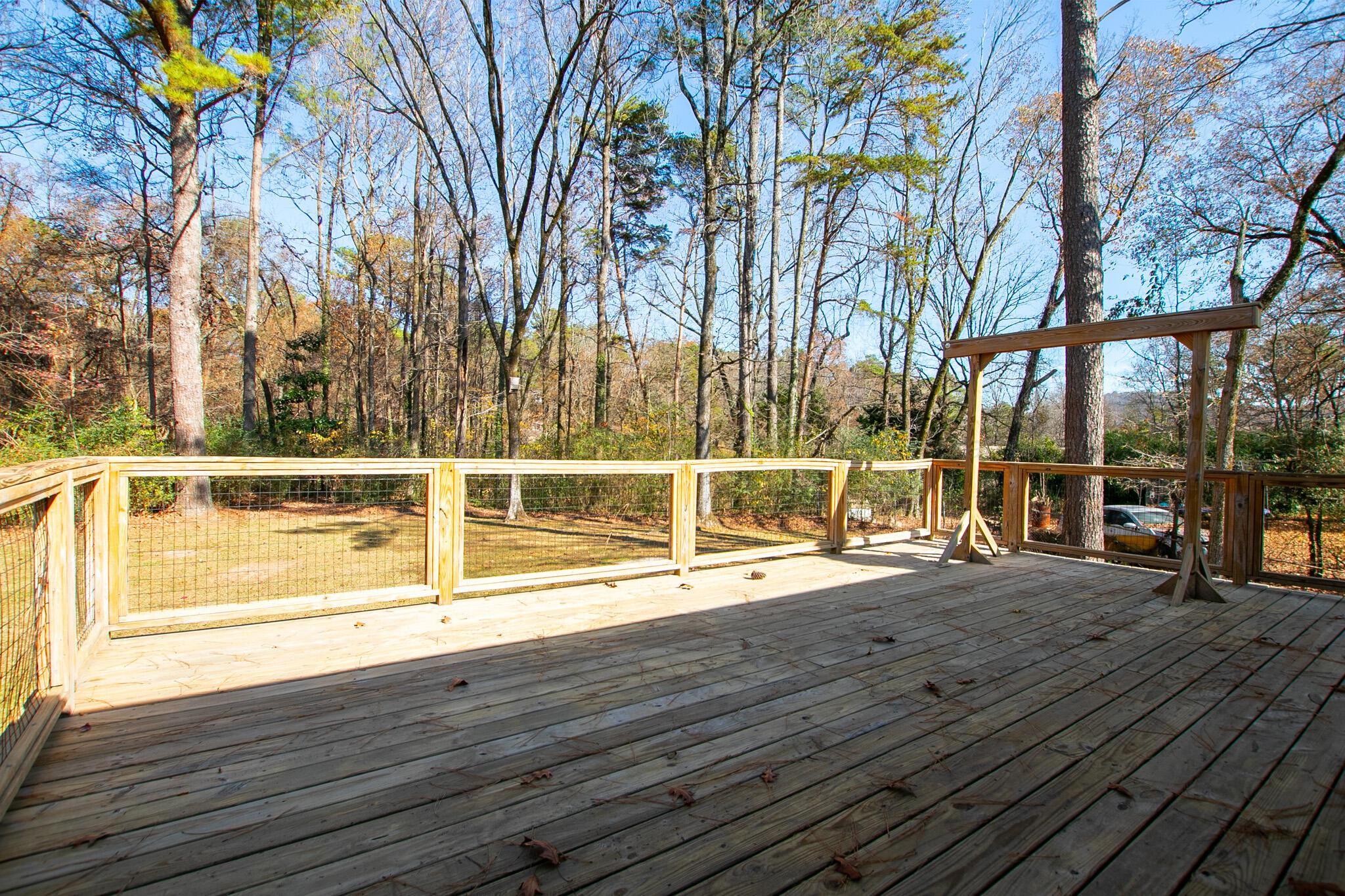 932 KATHRYNE Cir