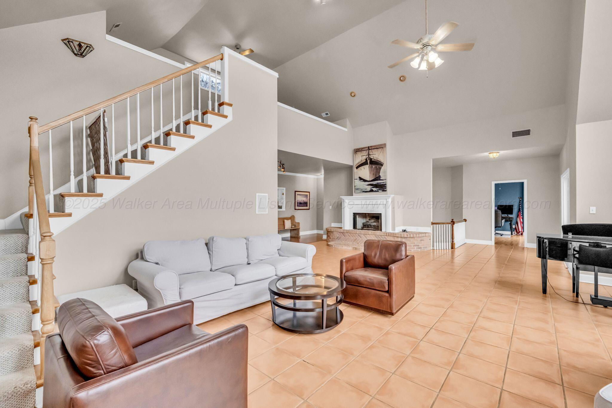 1401 COUNTY ROAD 335