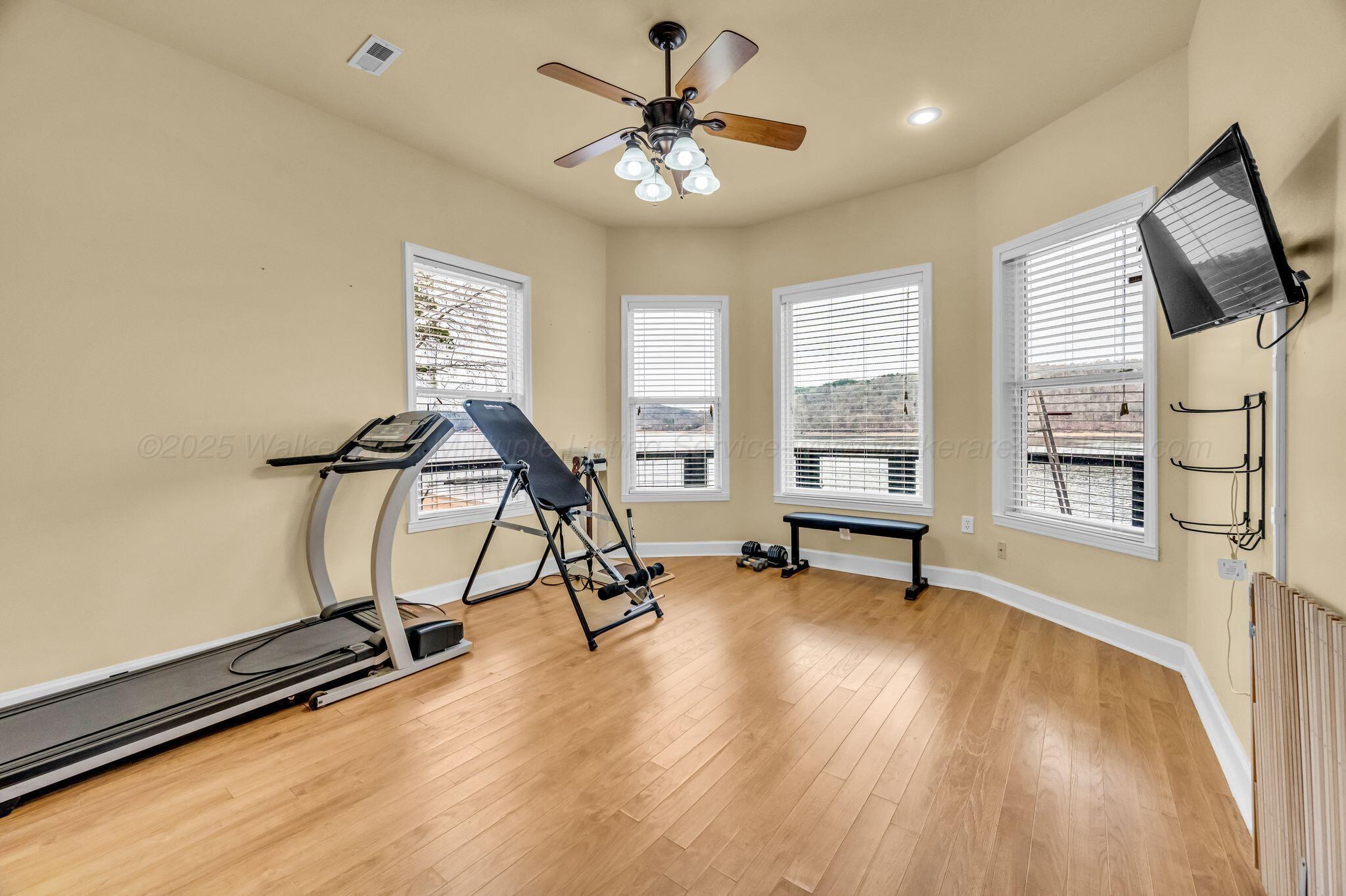 1401 COUNTY ROAD 335