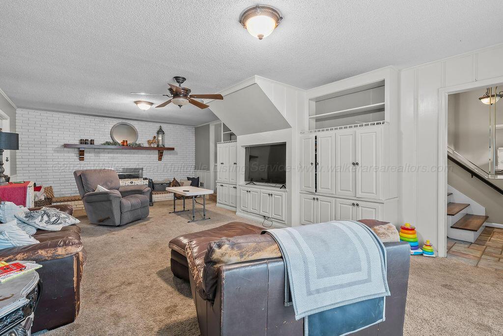 541 CURRY Hwy