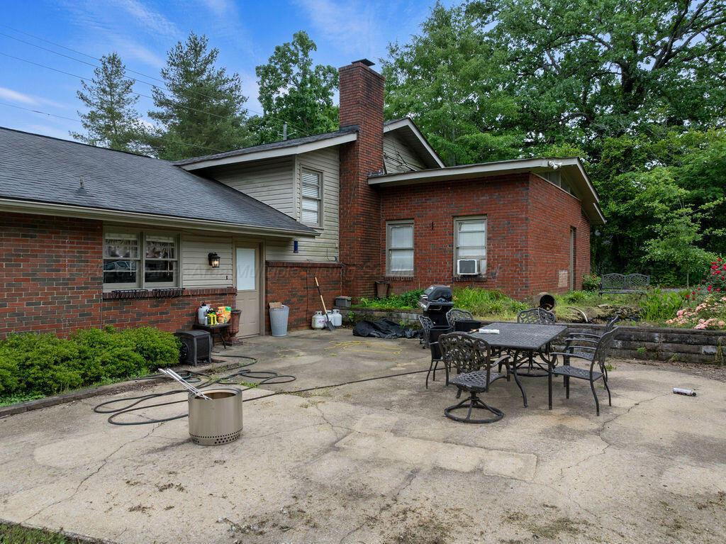541 CURRY Hwy