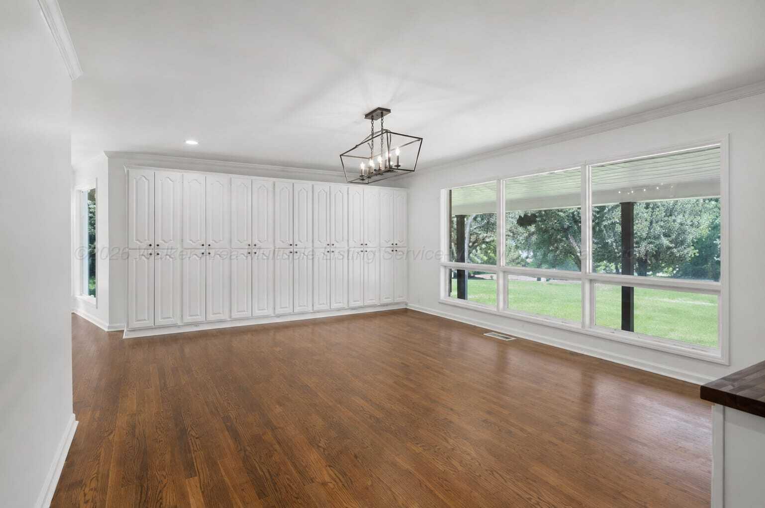 541 CURRY Hwy