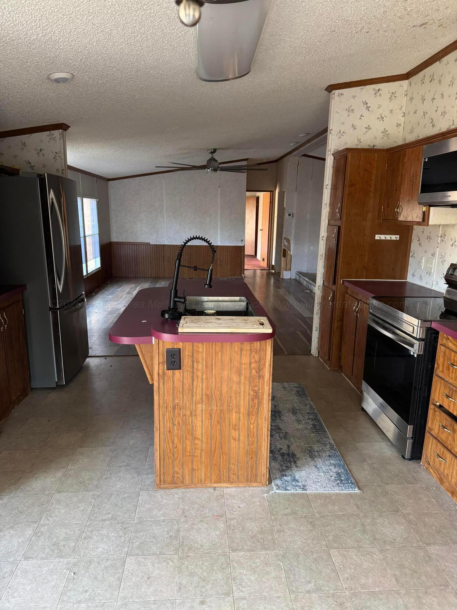 236 GULF CREST Rd