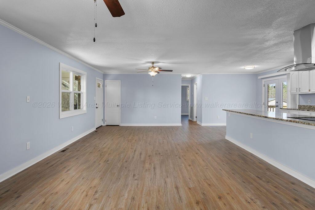 4552 FALL CITY Rd
